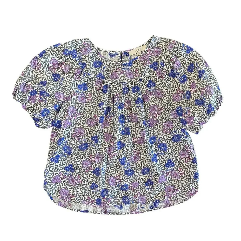 LOFT Purple Floral Print Shirred Yoke Top Puff Sleeve Lightweight Size Small EUC